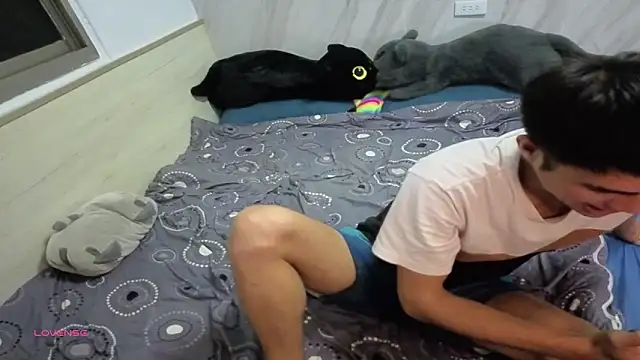 Snapshot of Big19Asia chatting on September 22, 12:44 pm Big19Asia online show from September 22, 12:44 pm