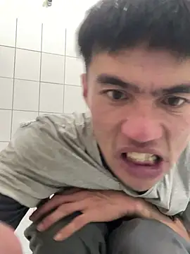 Snapshot of Big19Asia chatting on March 9, 4:00 pm Big19Asia online show from March 9, 4:00 pm