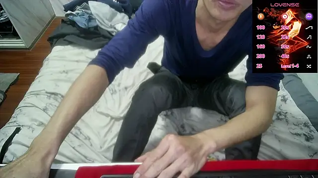 Snapshot of Big19Asia chatting on March 16, 10:11 am Big19Asia online show from March 16, 10:11 am