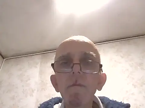 mariusica1xh online show from December 5, 7:23 pm