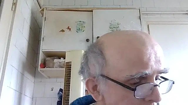 mariusica1xh online show from April 18, 10:17 am