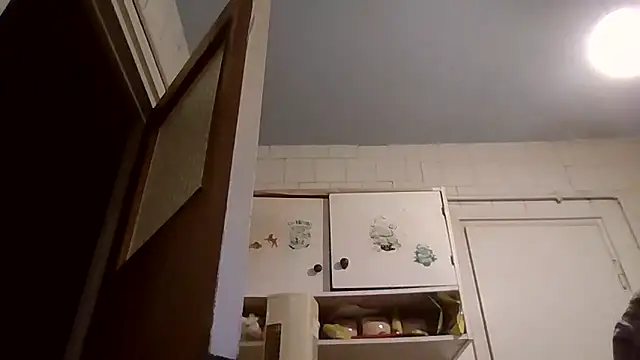 Snapshot of mariusica1@xh chatting on February 4, 4:57 pm mariusica1xh online show from February 4, 4:57 pm