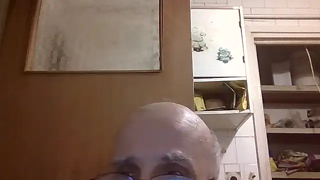 Snapshot of mariusica1@xh chatting on July 7, 10:24 pm mariusica1xh online show from July 7, 10:24 pm