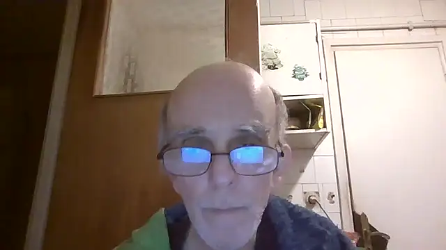 mariusica1xh online show from April 11, 2:30 am