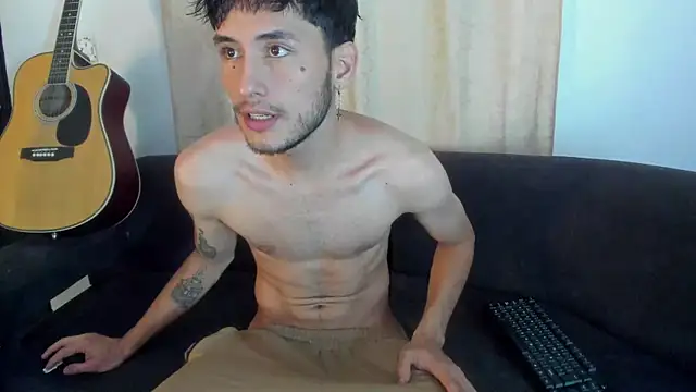 Henrikk senn online show from November 5, 3:26 pm