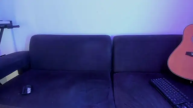 Henrikk senn online show from November 24, 1:38 am