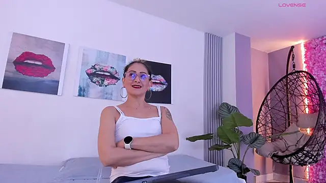 Angela donnato online show from December 5, 3:38 am