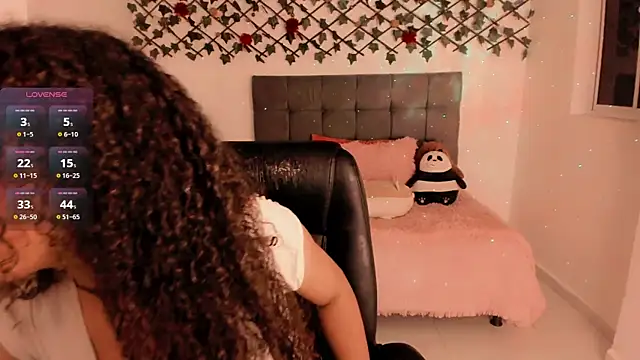 Lilith Miller21 online show from November 30, 2:07 pm