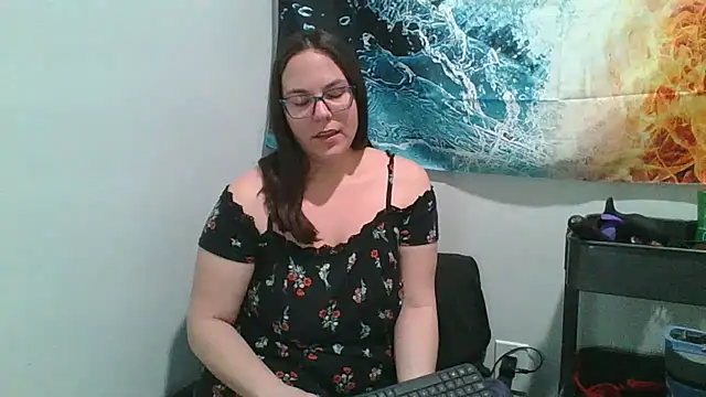 Snapshot of Punishwithpain chatting on February 18, 10:47 pm Punishwithpain online show from February 18, 10:47 pm