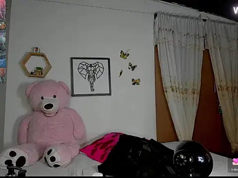 Snapshot of mykaelahoney chatting on November 26, 5:07 am mykaelahoney online show from November 26, 5:07 am