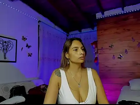 Snapshot of mykaelahoney chatting on February 6, 4:52 am mykaelahoney online show from February 6, 4:52 am