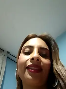 Snapshot of mykaelahoney chatting on October 25, 10:54 pm mykaelahoney online show from October 25, 10:54 pm