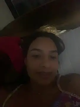 Snapshot of mykaelahoney chatting on February 22, 10:44 pm mykaelahoney online show from February 22, 10:44 pm