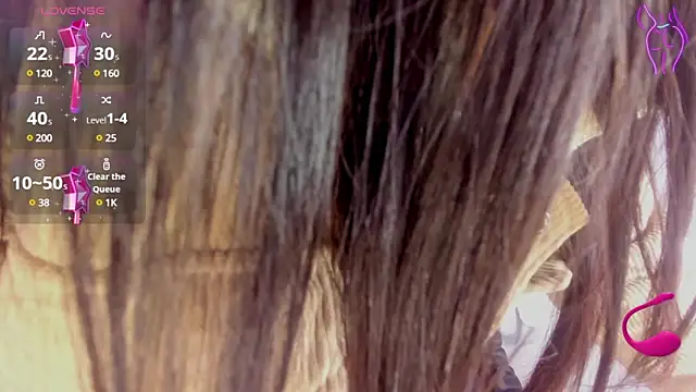 sophie ws online show from December 19, 8:44 pm