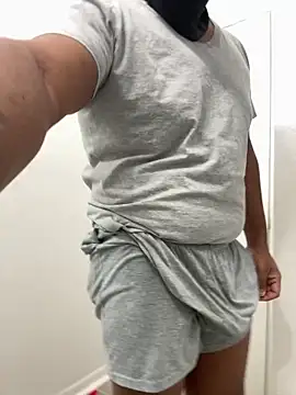 Snapshot of daddythiccklegg chatting on June 12, 10:29 pm daddythiccklegg online show from June 12, 10:29 pm