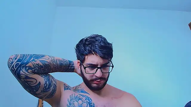 thomas gun online show from March 13, 6:13 pm