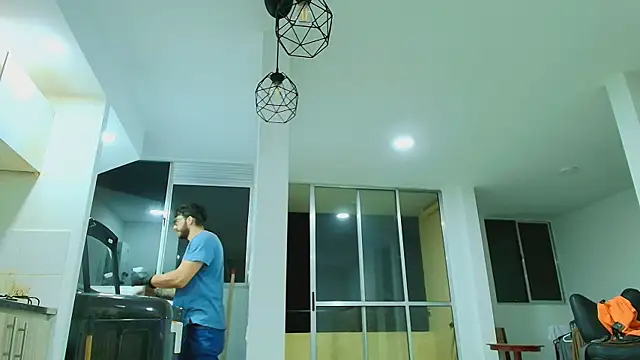 thomas gun online show from February 28, 4:23 am