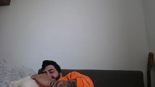 thomas gun online show from February 11, 3:56 pm