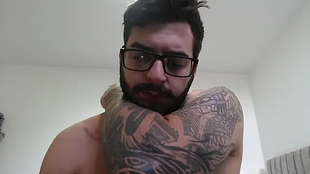 thomas gun online show from February 12, 4:40 pm