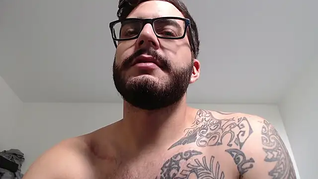 thomas gun online show from February 9, 6:50 pm