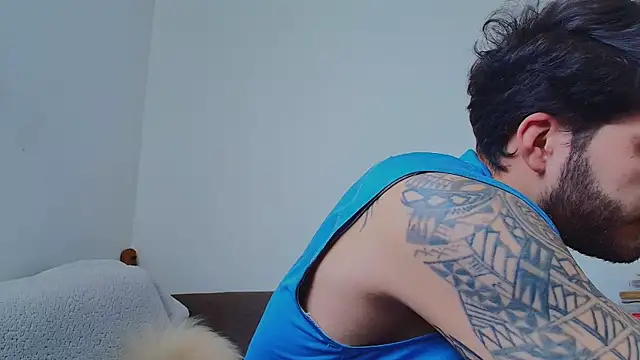 thomas gun online show from March 26, 5:22 pm