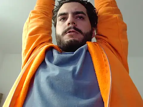 thomas gun online show from December 22, 2:01 am