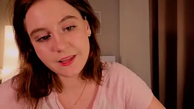 Snapshot of Diana_Flower chatting on November 22, 6:56 am Diana Flower online show from November 22, 6:56 am