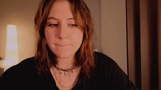 Snapshot of Diana_Flower chatting on November 15, 4:38 am Diana Flower online show from November 15, 4:38 am