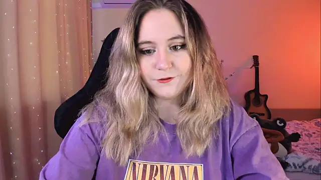 Snapshot of Diana_Flower chatting on February 21, 10:07 am Diana Flower online show from February 21, 10:07 am