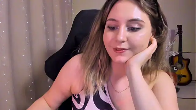 Snapshot of Diana_Flower chatting on February 23, 3:40 pm Diana Flower online show from February 23, 3:40 pm