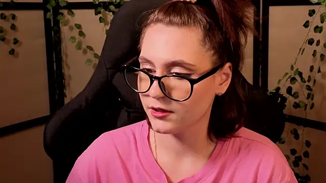 Diana Flower online show from February 7, 1:08 pm