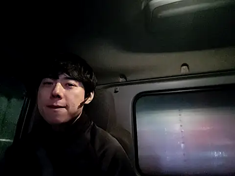 Snapshot of whitebriefboy chatting on February 10, 7:13 pm whitebriefboy online show from February 10, 7:13 pm