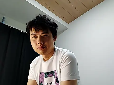 Snapshot of whitebriefboy chatting on September 10, 8:41 pm whitebriefboy online show from September 10, 8:41 pm