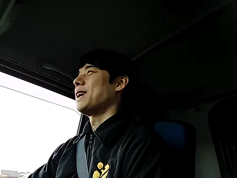 whitebriefboy online show from March 23, 9:14 pm