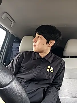 whitebriefboy online show from March 12, 11:42 pm