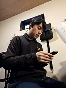 whitebriefboy online show from March 10, 10:14 pm