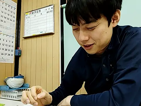 Snapshot of whitebriefboy chatting on November 13, 6:56 pm whitebriefboy online show from November 13, 6:56 pm