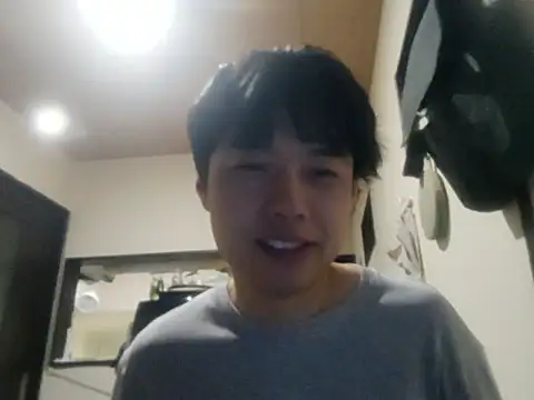 Snapshot of whitebriefboy chatting on January 12, 2:57 pm whitebriefboy online show from January 12, 2:57 pm