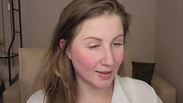 Helens love online show from February 11, 8:03 am