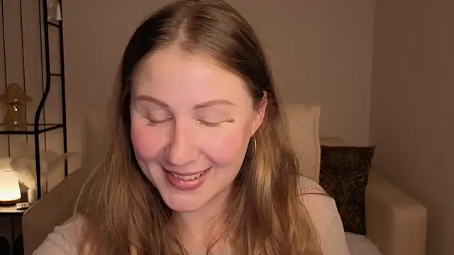 Snapshot of Helens_love chatting on September 20, 2:05 am Helens love online show from September 20, 2:05 am