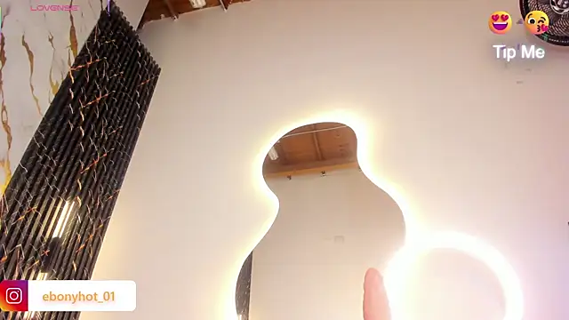 ebony hot1 online show from October 1, 2:10 pm