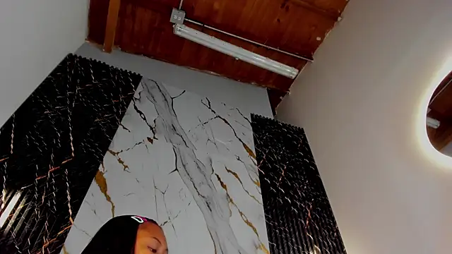 ebony hot1 online show from March 3, 1:40 pm