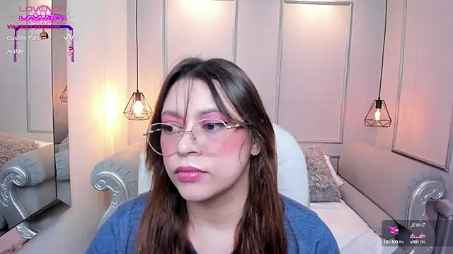 Lanna18 online show from September 30, 11:49 am
