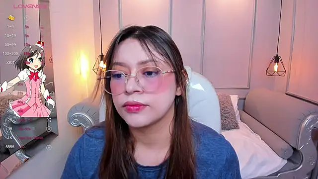 Lanna18 online show from September 10, 11:42 am