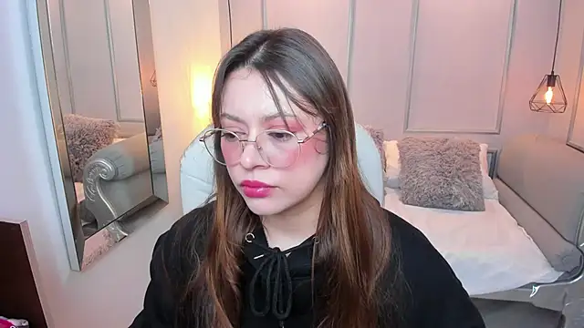 Lanna18 online show from October 14, 11:44 am
