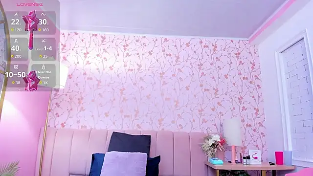 amber-hill online show from February 2, 7:02 pm