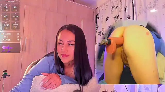 jolee   online show from April 11, 12:40 am