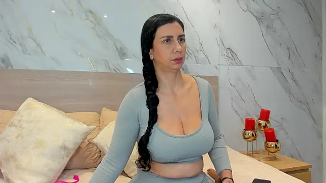 Snapshot of jhasly_am chatting on June 8, 12:06 pm jhasly am online show from June 8, 12:06 pm