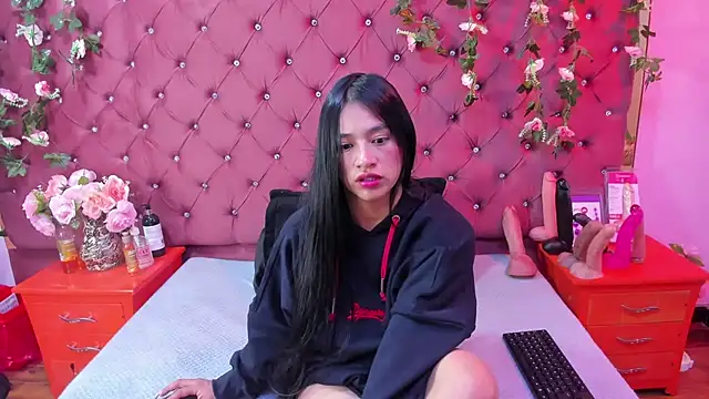 Snapshot of Mariana_Prin chatting on November 29, 2:44 am Mariana Prin online show from November 29, 2:44 am