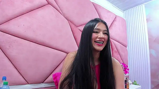 Mariana Prin online show from March 29, 2:24 am